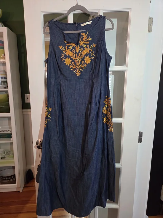 eshakti Chambray Sleeveless Midi Dress with Embroidery - Size 16 - Picture 6 of 11